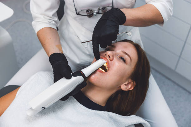 Best Emergency Dental Extractions in Germantown Hls, IL